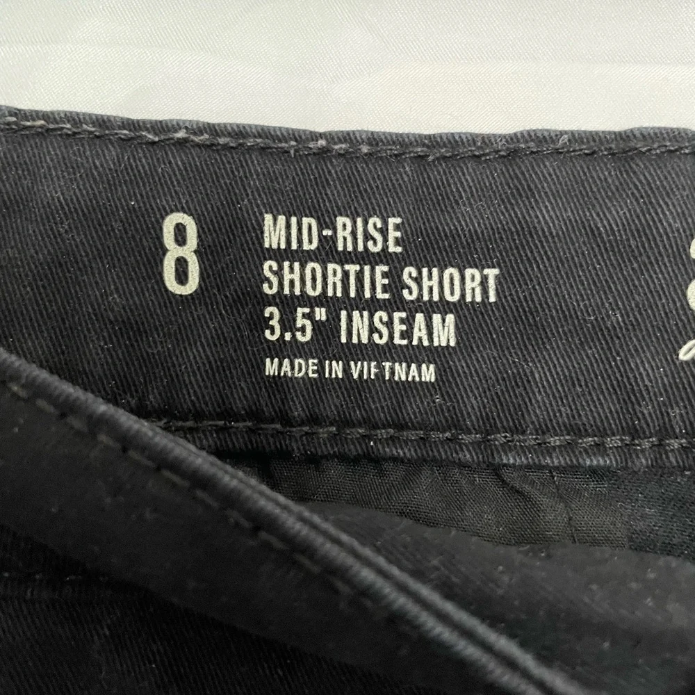 Ana Classic black Women's Shorts​​​​​ - Picture 5 of 6